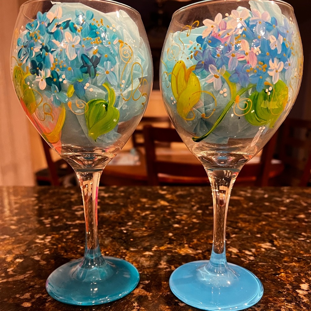 Bride & Maid of Honor wine glasses